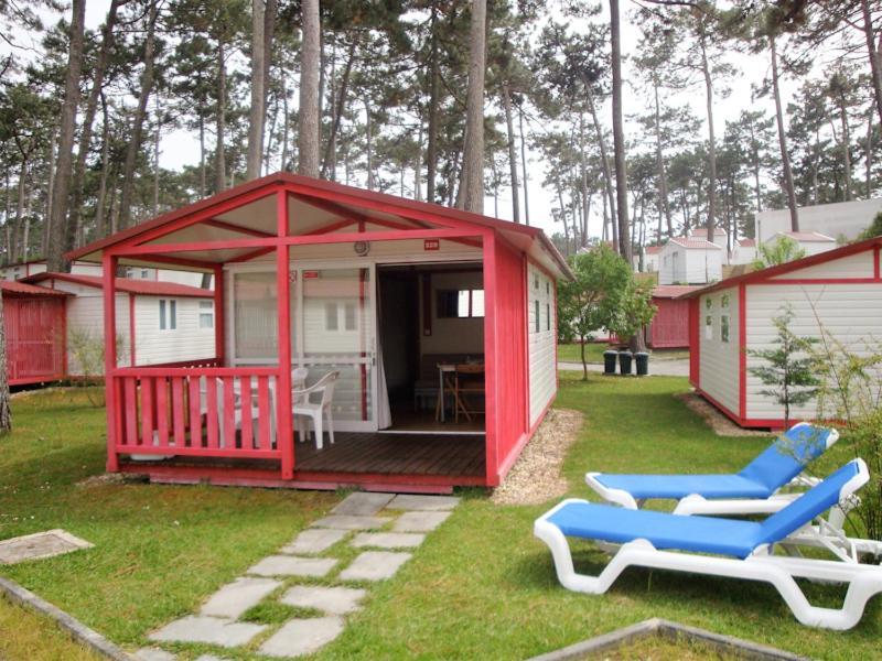 Hotel Parque De Campismo Orbitur São Pedro de Muel Habitación foto