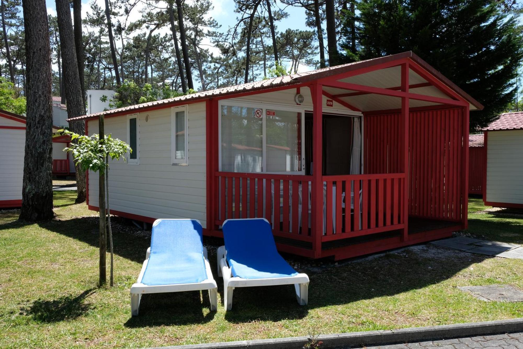 Hotel Parque De Campismo Orbitur São Pedro de Muel Habitación foto